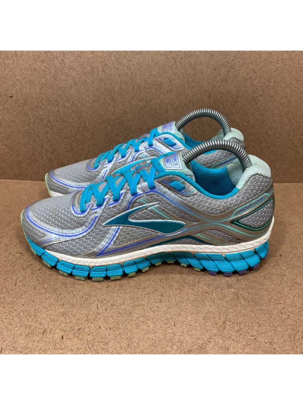 Brooks Adrenaline GTS 16 Womens Size 8 D Wide Running Shoes Gray/Blue